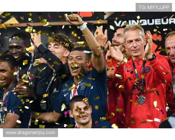 法国超级杯阵容分析与预测 谁将成为赛季开局的王者之争