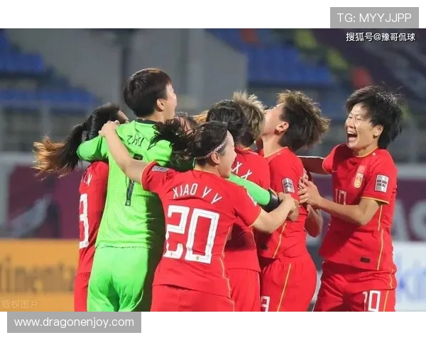 国足新阵容亮相热身赛展现冲击世界杯坚定信心与球迷共筑未来希望